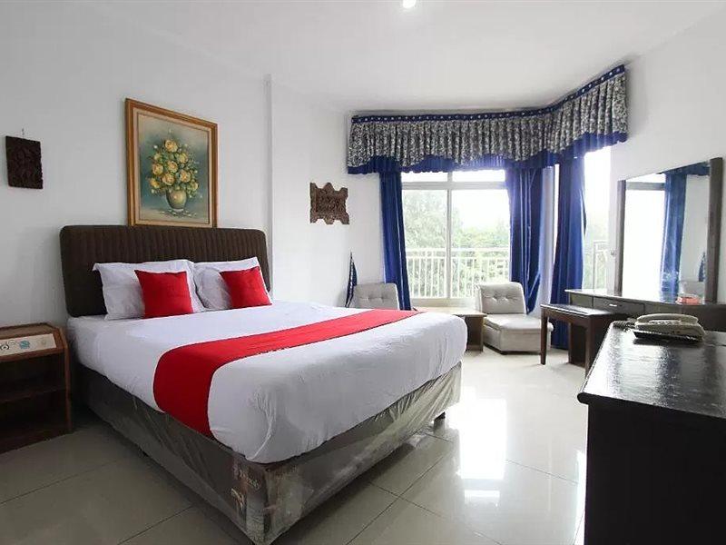 Oyo 90028 Hotel Victory Batu  Ngoại thất bức ảnh