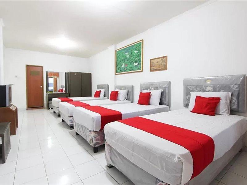 Oyo 90028 Hotel Victory Batu  Ngoại thất bức ảnh
