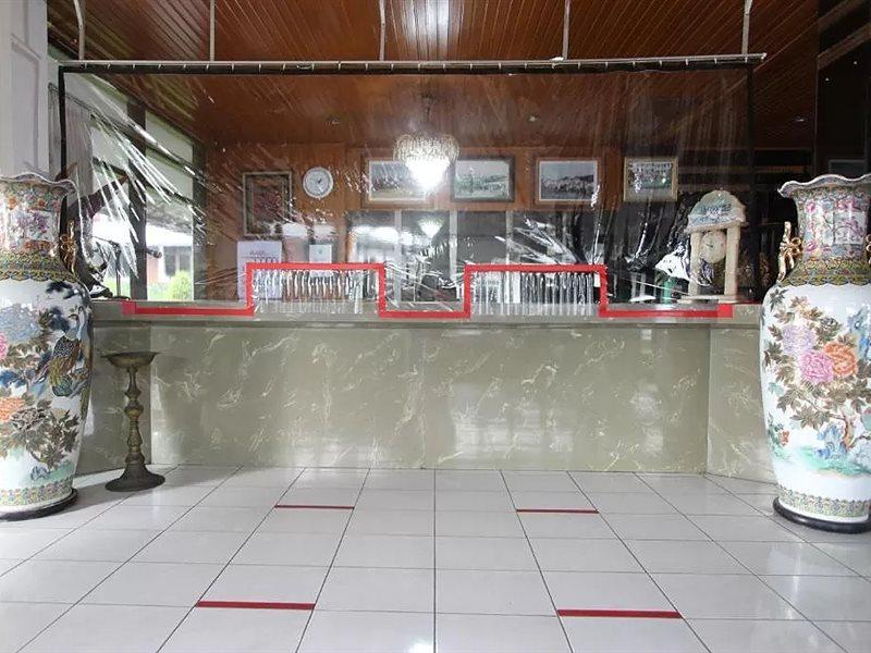 Oyo 90028 Hotel Victory Batu  Ngoại thất bức ảnh