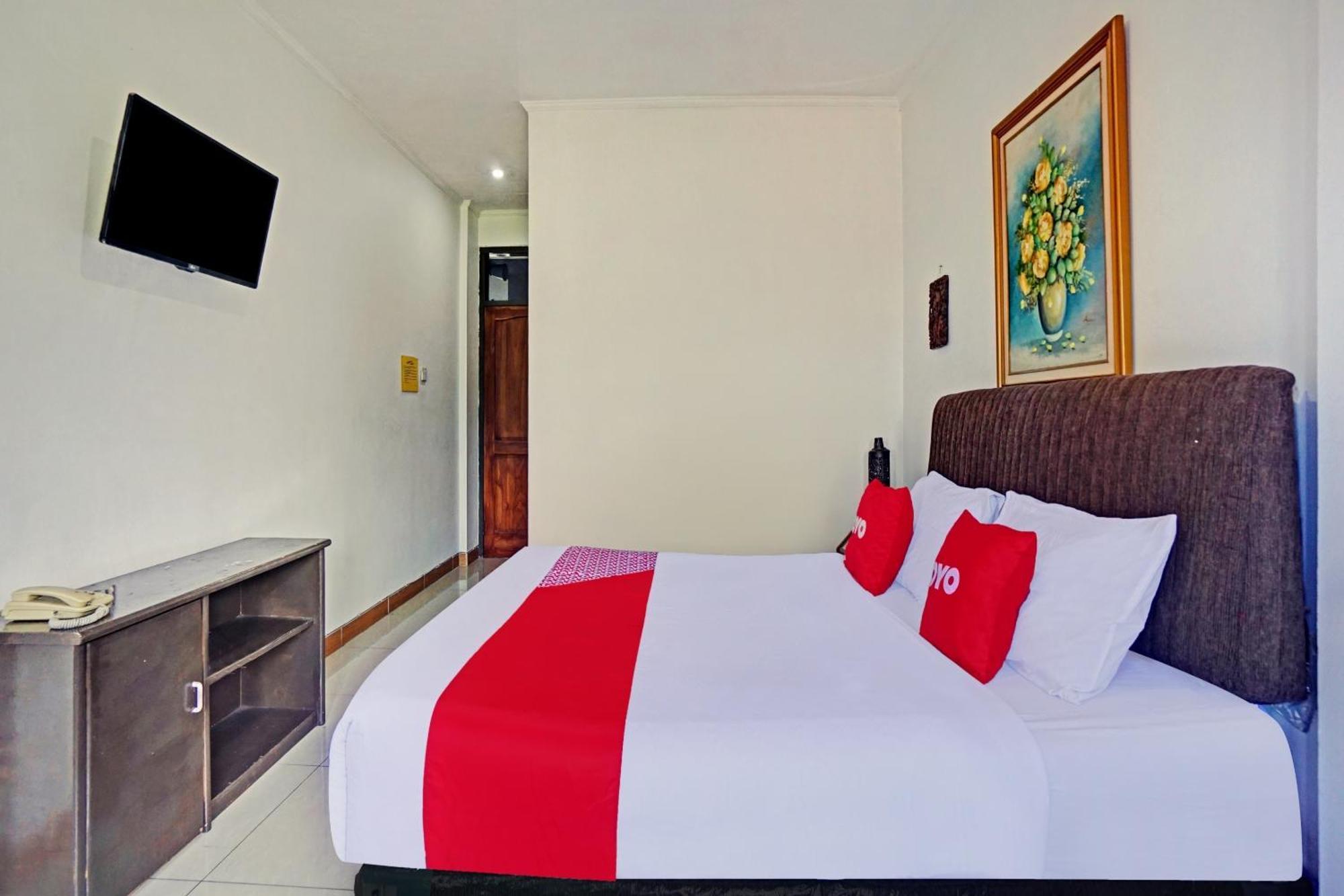 Oyo 90028 Hotel Victory Batu  Ngoại thất bức ảnh